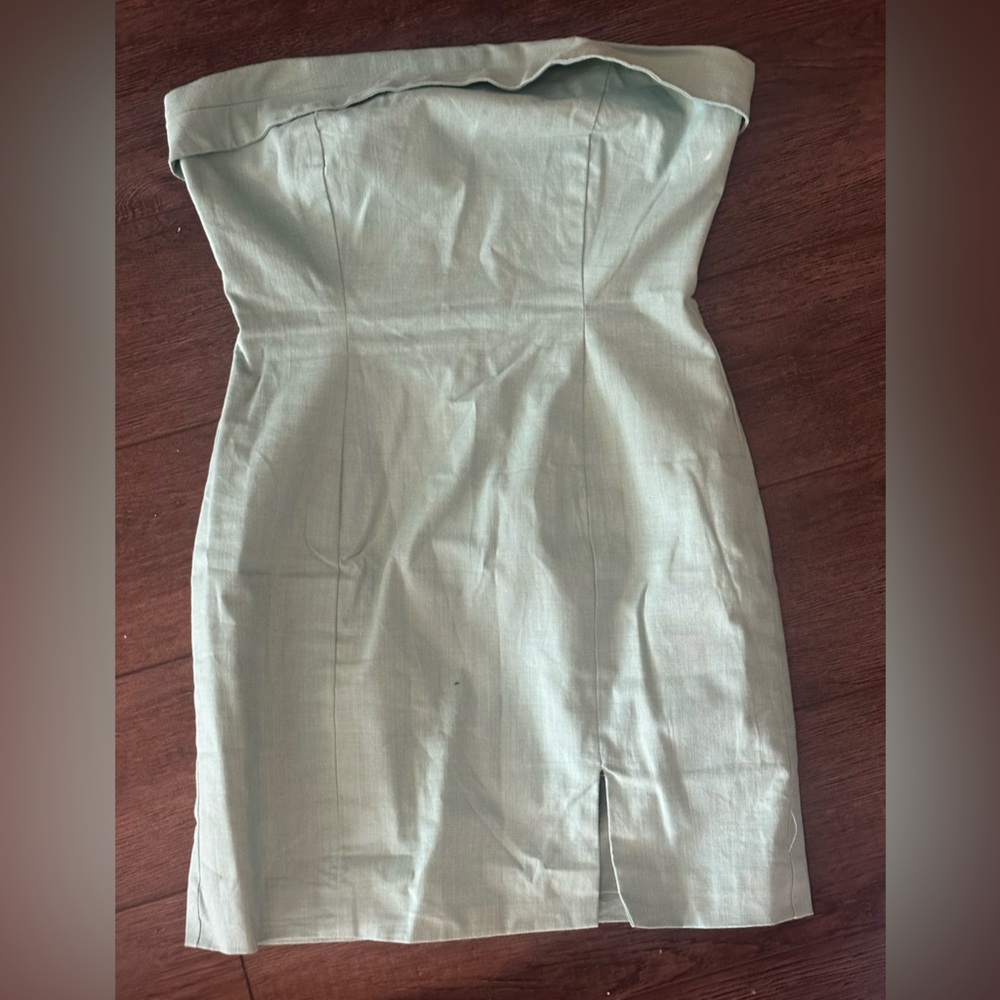 Mini dress strapless